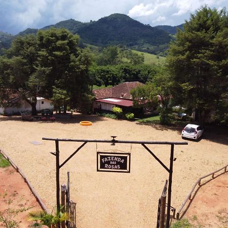 ゴンサウヴェス Fazenda Das Rosas Casa De Charmeヴィラ エクステリア 写真