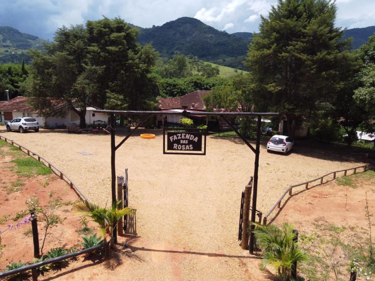 ゴンサウヴェス Fazenda Das Rosas Casa De Charmeヴィラ エクステリア 写真